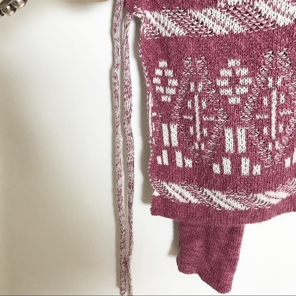 Urban Outfitters | Ecoté patterned side tie poncho - Picture 5 of 8